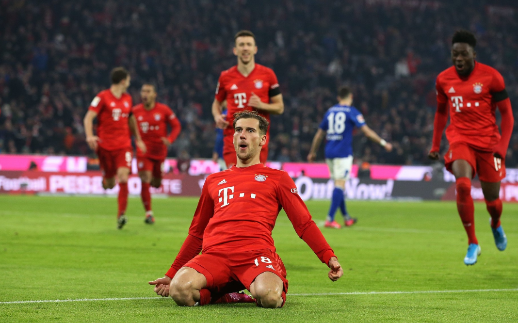 包含拜仁慕尼黑内部会议纪要流出——冲刺阶段再遭质疑；德甲使命明确；心理建设被强调的词条华体会