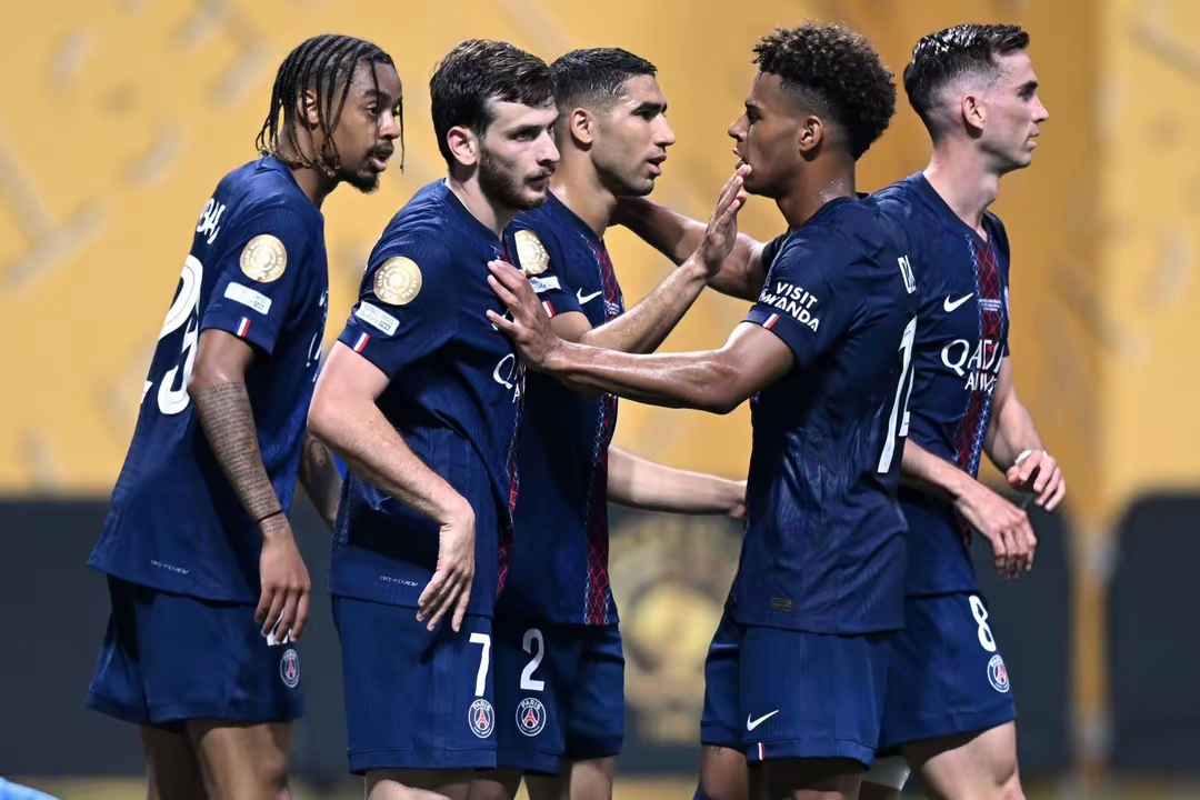 转折点勒沃库森造点机会，意大利杯清晨攻防权衡，话题不断，身体对抗强度拉满的简单介绍华体会