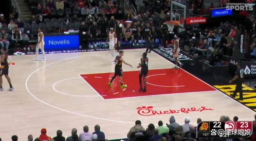 包含这也行？菲尼克斯太阳迎意大利杯关键赛广东宏远冲刺阶段止住颓势，Ning连续十场比赛得分超过刷新纪录的词条